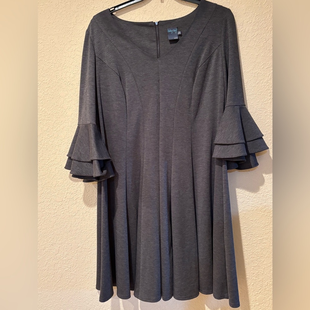 Elegant Gray Ruffle Sleeve Dress